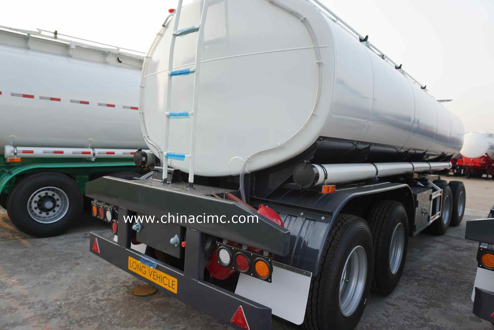 4-axlev drawbar tank trailer (5).jpg