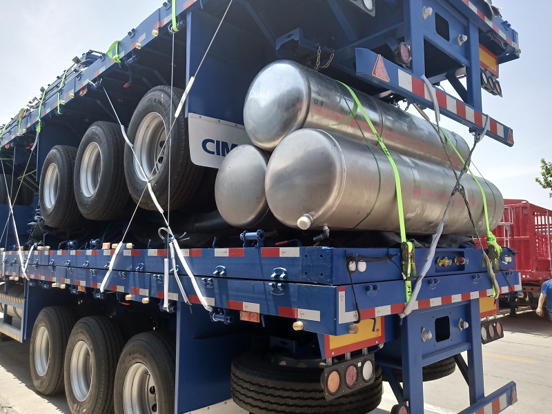 flatbed trailer