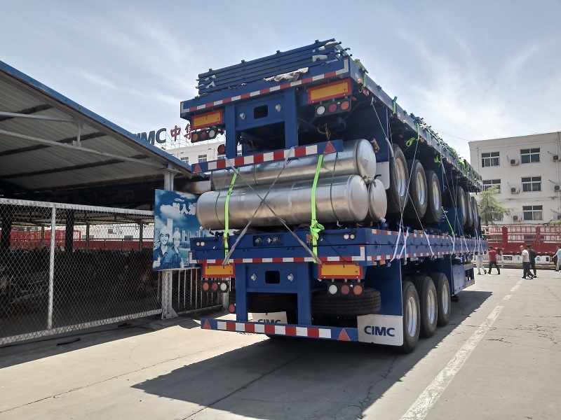 flatbed trailer