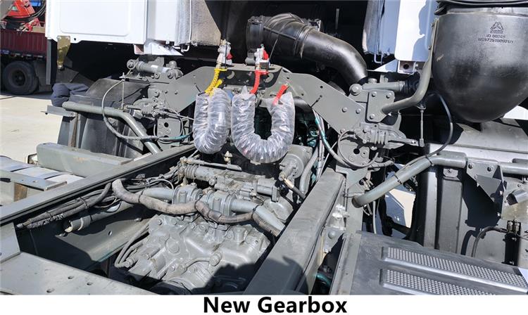 Old Howo 380HP Truck Tractor for Sale In Tanzania