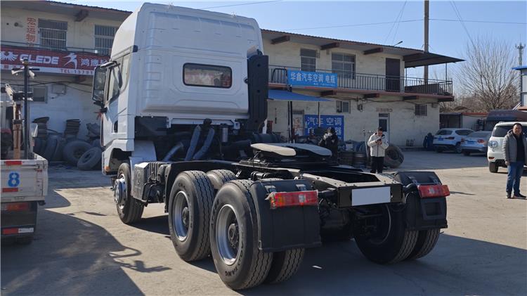 Used Shacman X3000 Truck Tractor for Sale In Tanzania - Shacman Tanzania