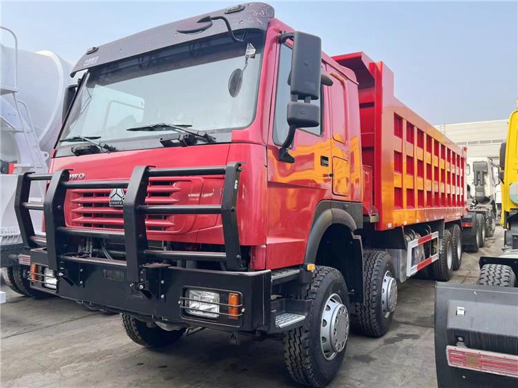 Used Howo Dump Truck 8x4 for Sale In Mali