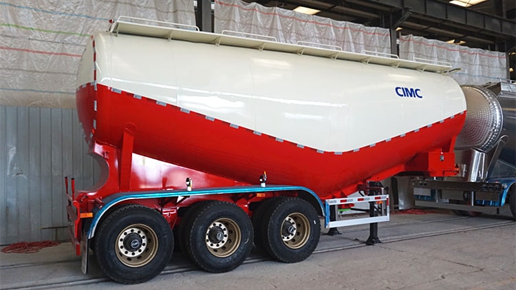 3 Axle 35Ton Bulk Cement Trailer for Sale in Ghana