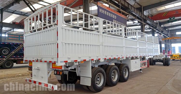 CIMC 60 Ton Tri Axle Stake Semi Trailer for Sale in Tanzania