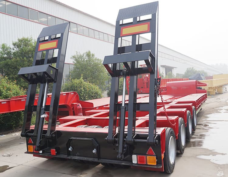 CIMC 4 Line 8 Axle Lowbed Semi Trailer for Sale in Congo
