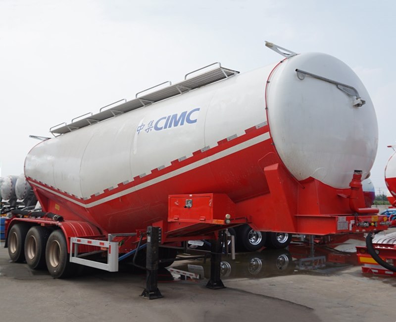 bulk cement tanker