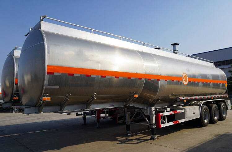 CIMC 42000L Fuel Transport Trailer with Aluminum for Sale In Mauritania Nouadhibou
