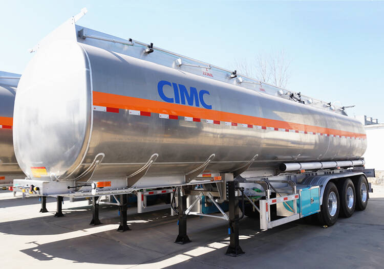 CIMC 35000 Liter Aluminum Tanker Trailer for Sale In Ghana Tema Harbour