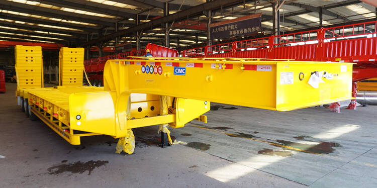 Tri Axle 80 Ton Semi Low Loader Trailer for Sale in Tanzania Dar Es Salaam
