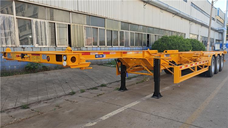 CIMC 40 Foot Skeletal Semi Trailer for Sale In Guam
