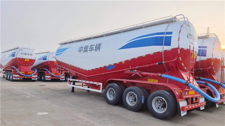 CIMC 55CBM Dry Bulker Cement Tanker Trailer for Sale In Zimbabwe