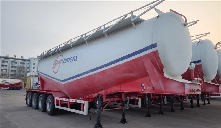 CIMC 4 Axle Cement Tanker Trailer for Sale In Zambia
