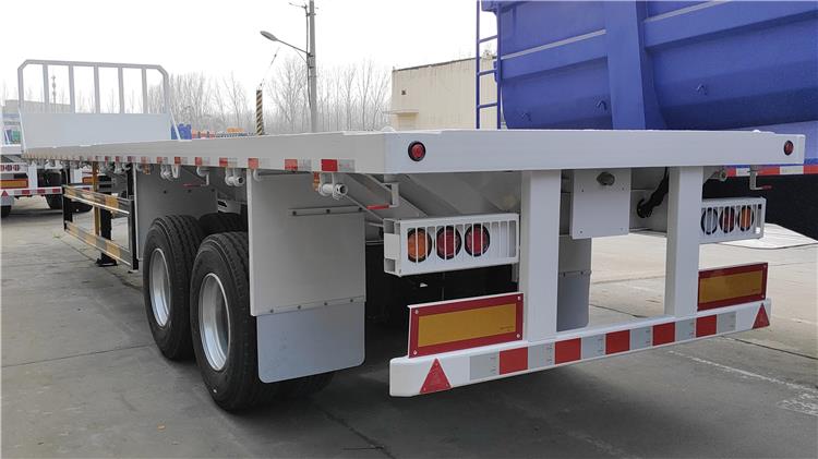 CIMC 2 Axle Flat Deck Trailer for Sale In Jamaica