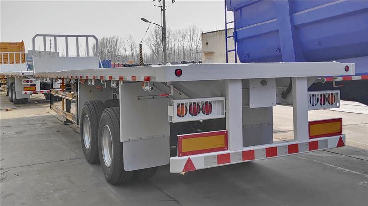 CIMC 2 Axle Flatbed Trailer for Sale In Jamaica