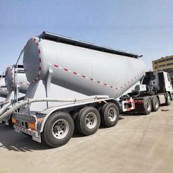 Tri Axle Cement Bulker Truck for Sale
